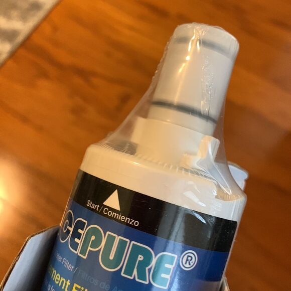 Ice pure refrigerator water filter (TWO). Replacement filter # RWF0500A - Picture 5 of 5